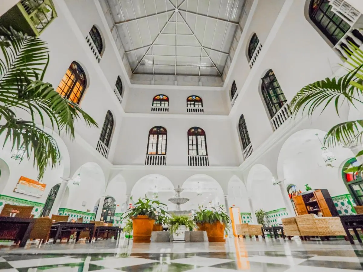 Senator Cadiz Hotel