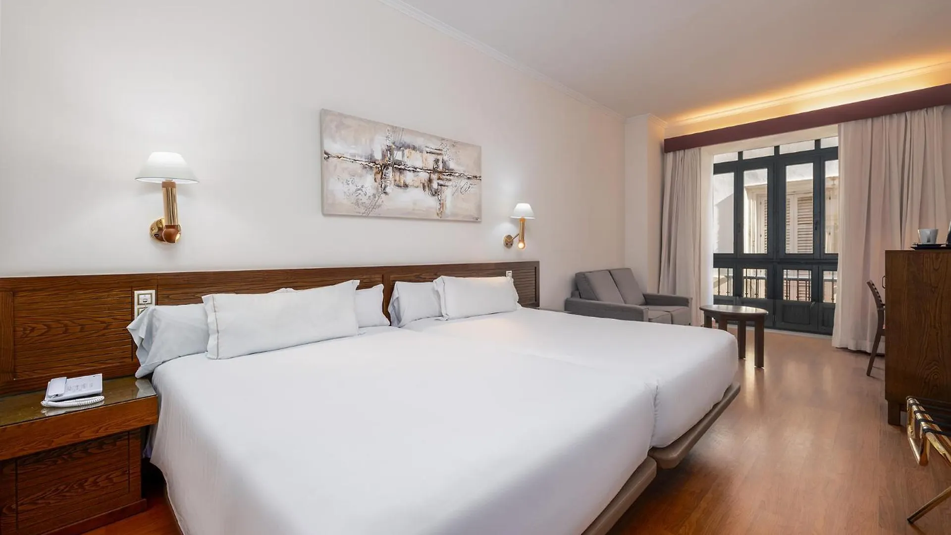 Senator Cadiz Hotel