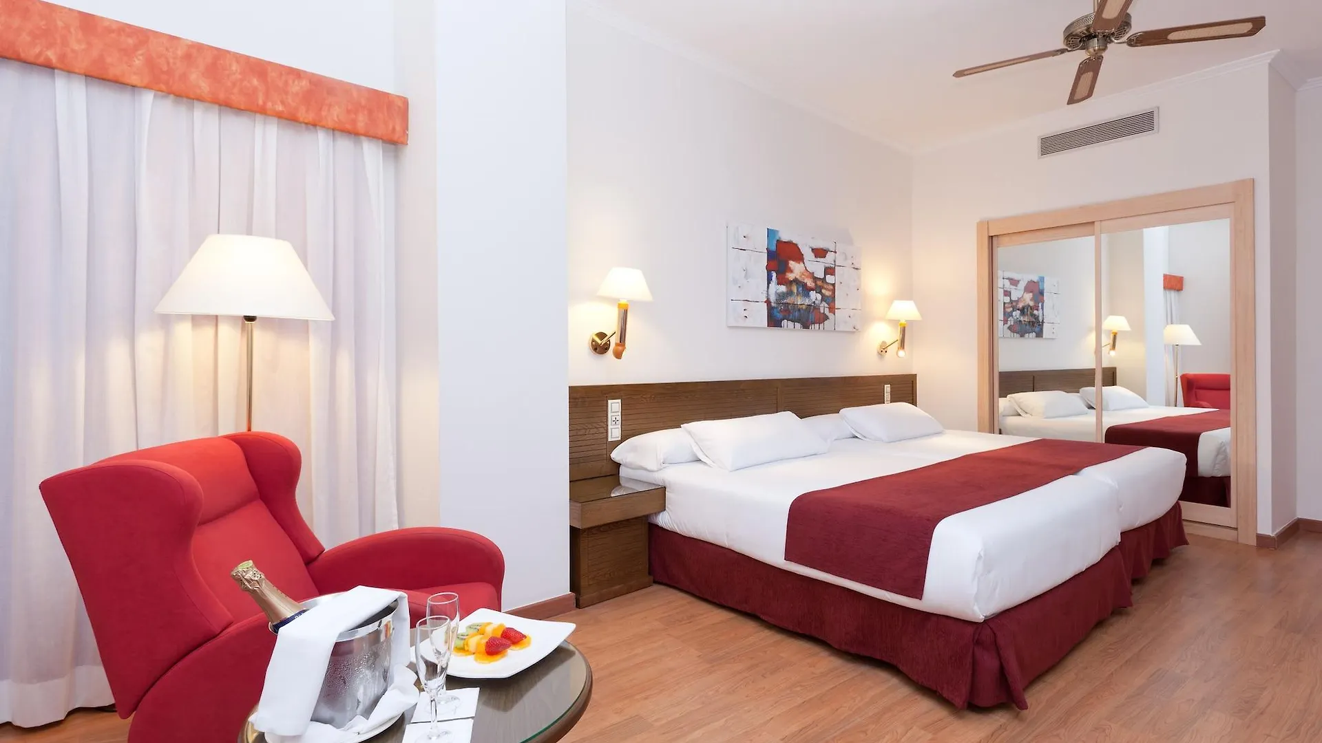 Senator Cádiz Spa Hotel