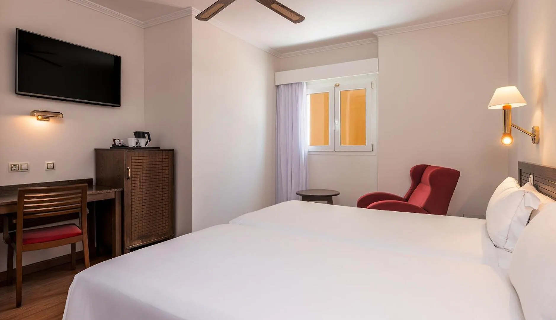 Senator Cádiz Spa Hotel
