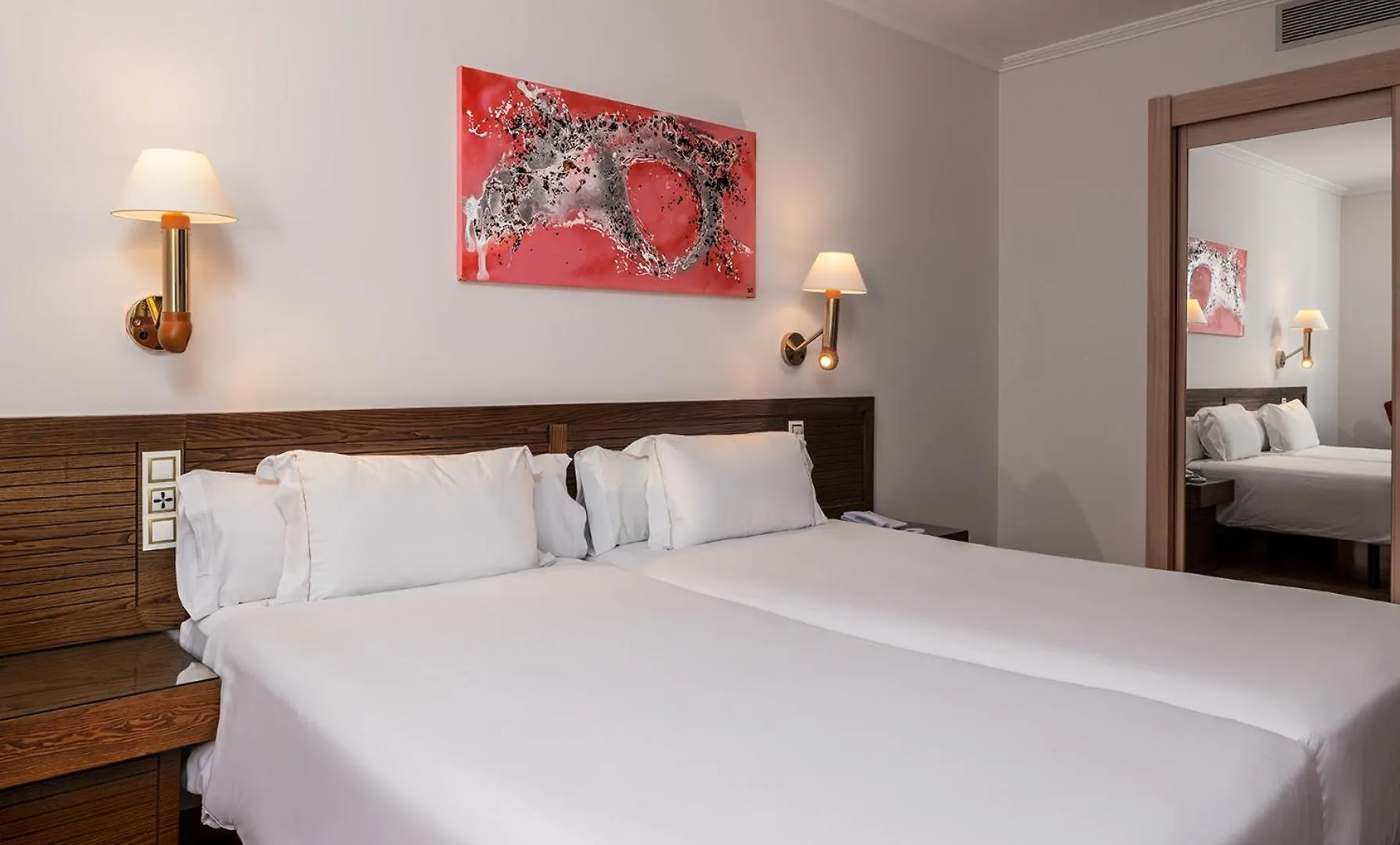 Senator Cádiz Spa Hotel